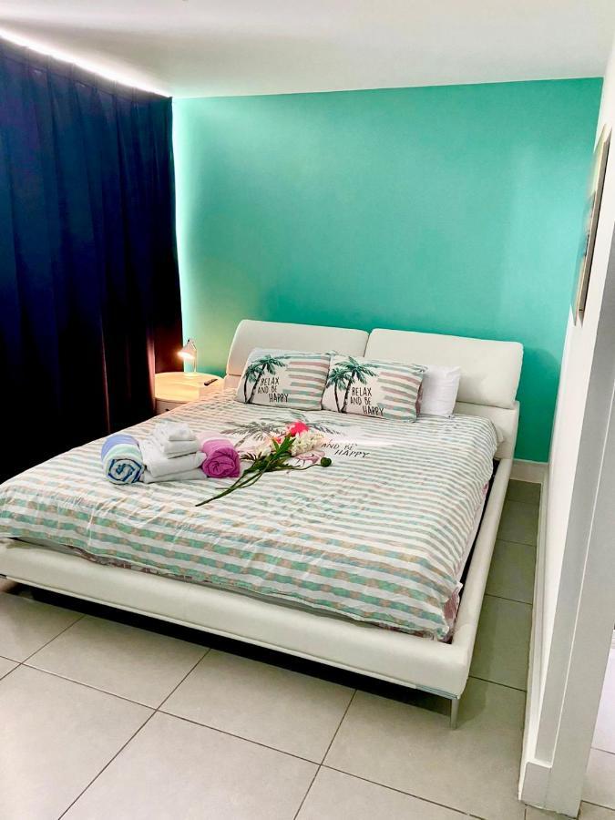 Las Islas Condo #1 Palm Beach Екстер'єр фото